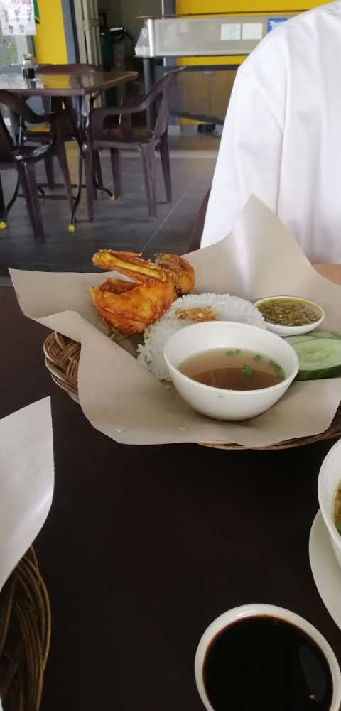 Ayam Kampung Sambal Hijau Warung Abu Ji Dan 11
